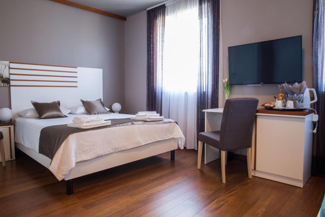 Luxury Rooms Silente Bacvice 2 Spalato Esterno foto